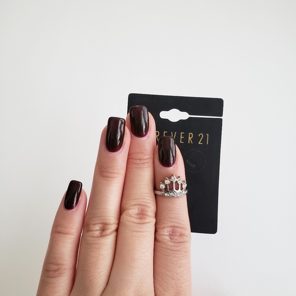 FOREVER 21 Silver Crown Midi Ring // NWT - Picture 1 of 8